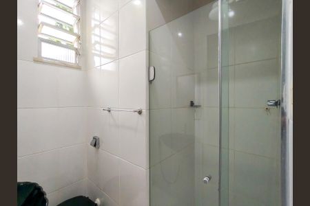 Apartamento para alugar com 60m², 2 quartos e 1 vaga Apartamento para alugar com 60m², 2 quartos e 1 vagaBanheiro Corredor
