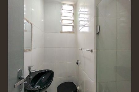Apartamento para alugar com 60m², 2 quartos e 1 vaga Apartamento para alugar com 60m², 2 quartos e 1 vagaBanheiro Corredor