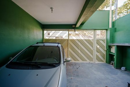 Casa para alugar com 160m², 4 quartos e 2 vagas Casa para alugar com 160m², 4 quartos e 2 vagasGaragem