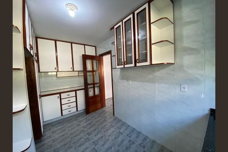 Casa para alugar com 160m², 5 quartos e 2 vagasCozinha