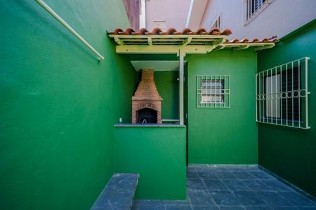 Casa para alugar com 160m², 4 quartos e 2 vagas Casa para alugar com 160m², 4 quartos e 2 vagasChurrasqueira