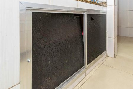 Casa para alugar com 100m², 2 quartos e sem vaga Casa para alugar com 100m², 2 quartos e sem vagaCozinha - Armários