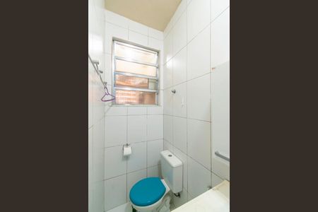 Casa para alugar com 100m², 2 quartos e sem vaga Casa para alugar com 100m², 2 quartos e sem vagaBanheiro