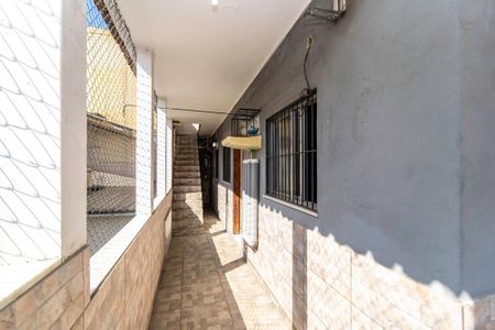 Casa para alugar com 100m², 2 quartos e sem vaga Casa para alugar com 100m², 2 quartos e sem vagaVaranda