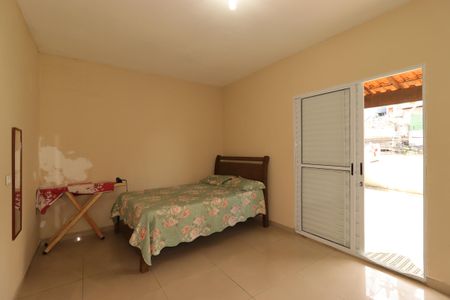 Casa à venda com 138m², 4 quartos e 2 vagasQuarto 1 da Casa 1