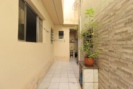 Casa à venda com 138m², 4 quartos e 2 vagasQuintal da Casa 2