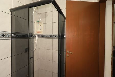 Casa à venda com 138m², 4 quartos e 2 vagasBanheiro 1 da Casa 1