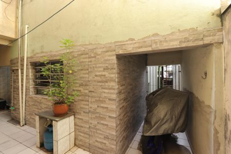 Casa à venda com 138m², 4 quartos e 2 vagasQuintal da Casa 2