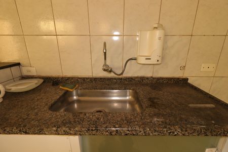 Casa à venda com 138m², 4 quartos e 2 vagasCozinha da Casa 2 - Pia