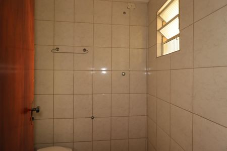 Casa à venda com 138m², 4 quartos e 2 vagasBanheiro Social da Casa 2