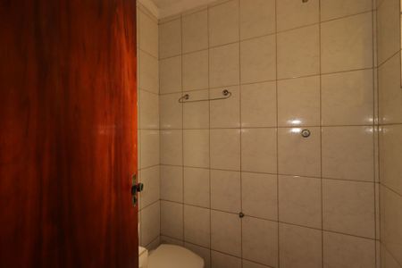 Casa à venda com 138m², 4 quartos e 2 vagasBanheiro Social da Casa 2