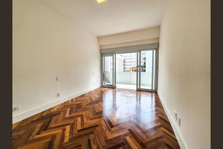 Apartamento à venda com 202m², 3 quartos e 1 vaga