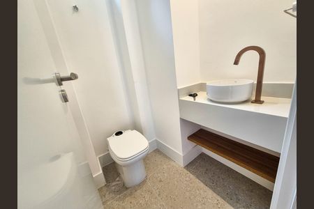 Apartamento à venda com 202m², 3 quartos e 1 vaga