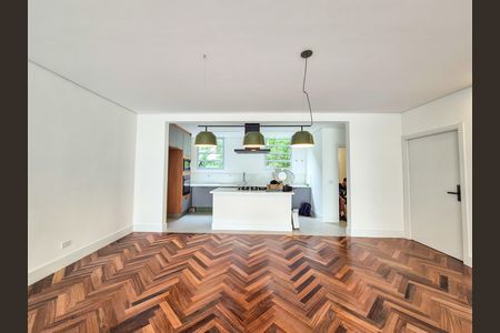 Apartamento à venda com 202m², 3 quartos e 1 vaga