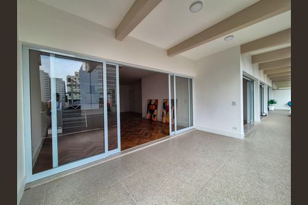 Apartamento à venda com 202m², 3 quartos e 1 vaga