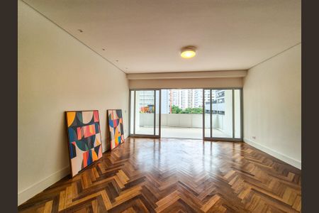 Apartamento à venda com 202m², 3 quartos e 1 vaga