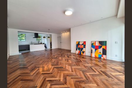 Apartamento à venda com 202m², 3 quartos e 1 vaga