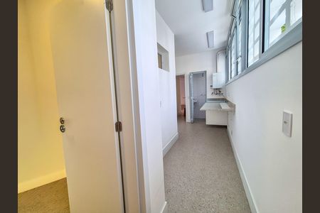 Apartamento à venda com 202m², 3 quartos e 1 vaga