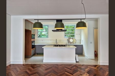 Apartamento à venda com 202m², 3 quartos e 1 vaga