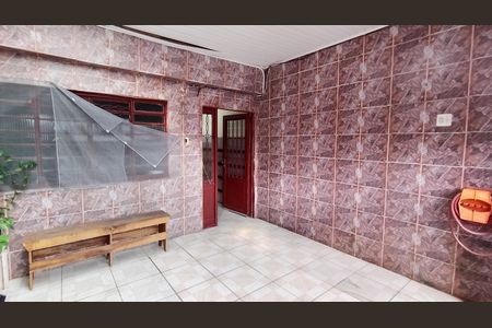 Casa para alugar com 107m², 3 quartos e 1 vagaQuintal 