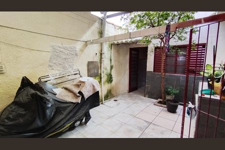 Casa para alugar com 107m², 3 quartos e 1 vagaÁrea de serviço 