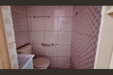 Casa para alugar com 107m², 3 quartos e 1 vaga Casa para alugar com 107m², 3 quartos e 1 vagaBanheiro 1