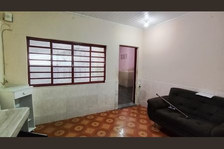 Casa para alugar com 107m², 3 quartos e 1 vaga Casa para alugar com 107m², 3 quartos e 1 vagaSala