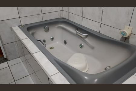 Casa para alugar com 107m², 3 quartos e 1 vagaBanheiro 2