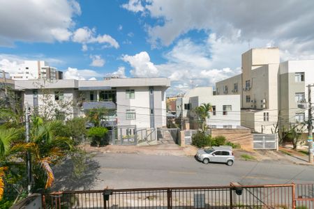 Apartamento para alugar com 104m², 2 quartos e 1 vaga