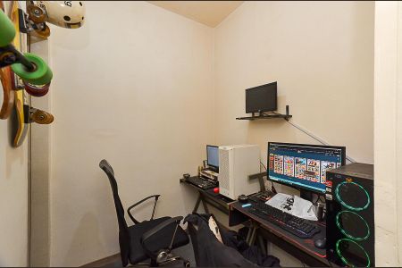 Apartamento à venda com 172m², 3 quartos e 2 vagasQuarto de Serviço