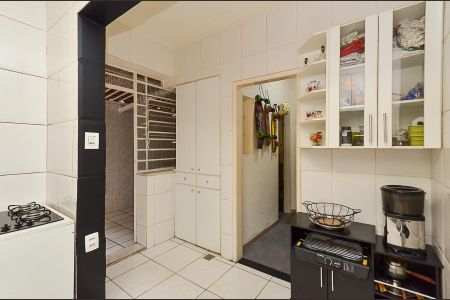 Apartamento à venda com 172m², 3 quartos e 2 vagasCozinha