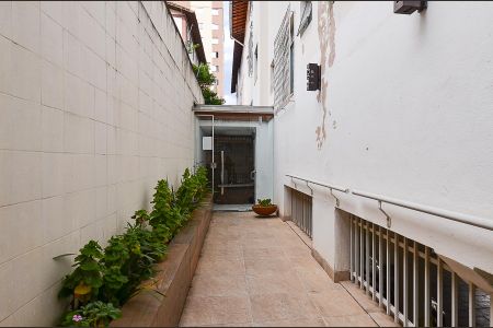 Apartamento à venda com 172m², 3 quartos e 2 vagasEntrada