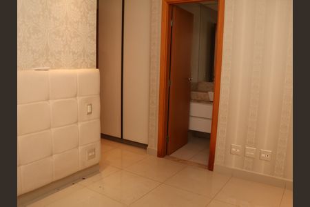 Apartamento para alugar com 108m², 3 quartos e 2 vagasSuíte 3