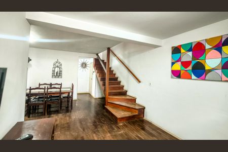 Sala de casa para alugar com 4 quartos, 152m² em Vila Santo Antônio, São Paulo