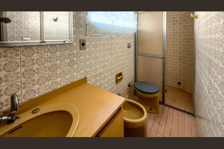 Casa para alugar com 152m², 4 quartos e 2 vagas Casa para alugar com 152m², 4 quartos e 2 vagasBanheiro da Suíte