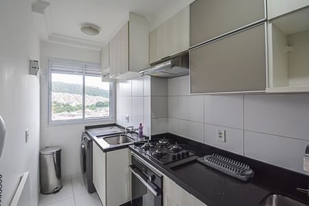 Apartamento para alugar com 49m², 2 quartos e 1 vaga Apartamento para alugar com 49m², 2 quartos e 1 vagaCozinha e Área de Serviço
