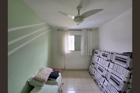 Casa para alugar com 105m², 2 quartos e 2 vagasQuarto 02