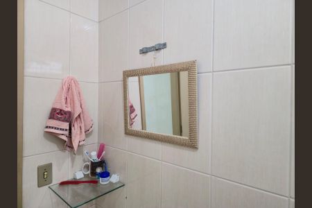 Casa para alugar com 105m², 2 quartos e 2 vagasBanheiro Social