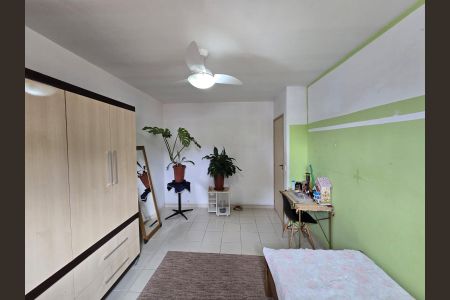 Casa para alugar com 105m², 2 quartos e 2 vagasQuarto 01