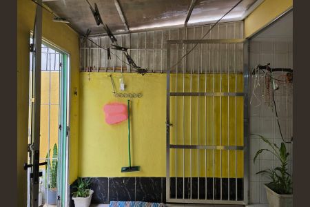 Casa para alugar com 105m², 2 quartos e 2 vagasÁrea de Serviço