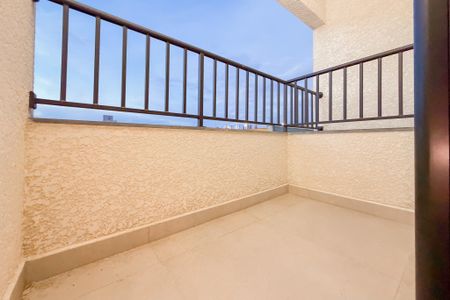 Varanda de kitnet/studio à venda com 1 quarto, 25m² em Ipiranga, São Paulo