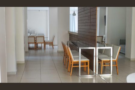 Apartamento à venda com 57m², 2 quartos e 1 vagaÁrea comum