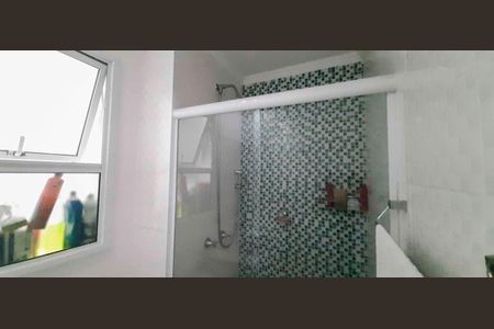 Apartamento à venda com 57m², 2 quartos e 1 vagaBanheiro Social