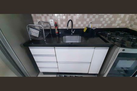 Apartamento à venda com 57m², 2 quartos e 1 vagaCozinha