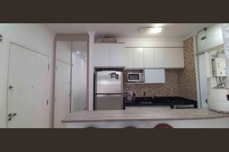 Apartamento à venda com 57m², 2 quartos e 1 vagaCozinha