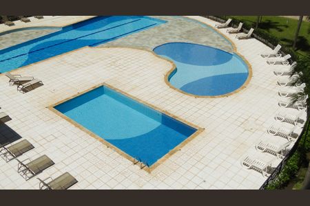 Apartamento à venda com 57m², 2 quartos e 1 vagaÁrea comum - Piscina