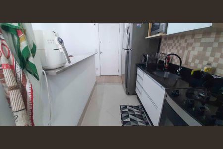 Apartamento à venda com 57m², 2 quartos e 1 vagaCozinha