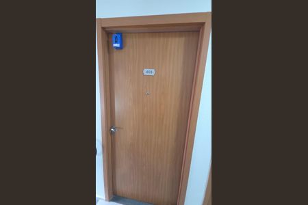 Apartamento para alugar com 38m², 2 quartos e 1 vagaLockbox