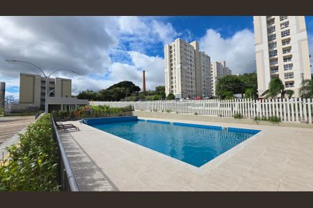 Apartamento para alugar com 38m², 2 quartos e 1 vagaÁrea comum - Piscina