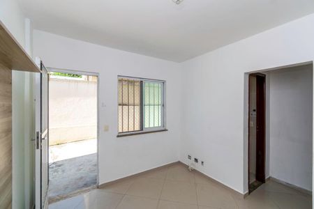 Sala de apartamento para alugar com 2 quartos, 48m² em Irajá, Rio de Janeiro